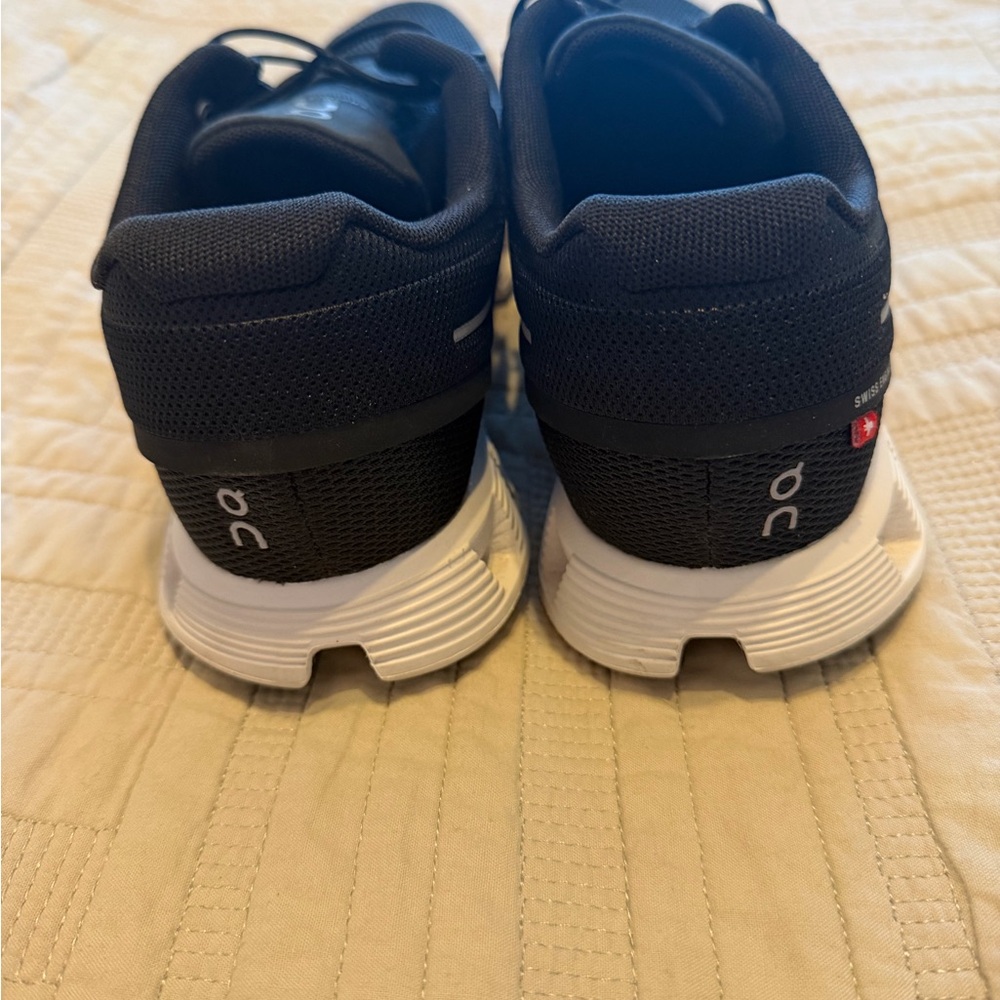 On Running Black and White Athletic Shoes - Picture 7 of 8
